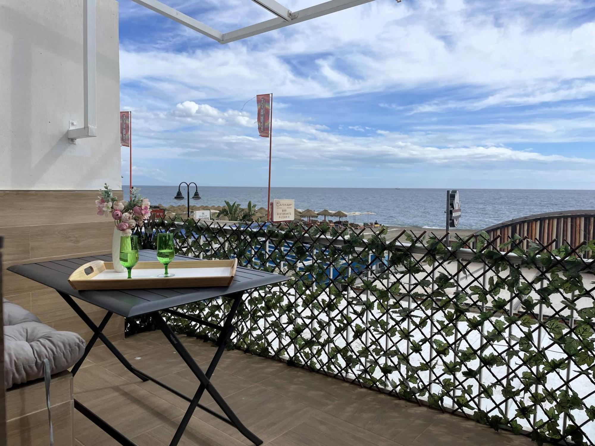 טורמולינוס Apartamento Calma Carihuela Beach - 10 Metros De La Playa מראה חיצוני תמונה
